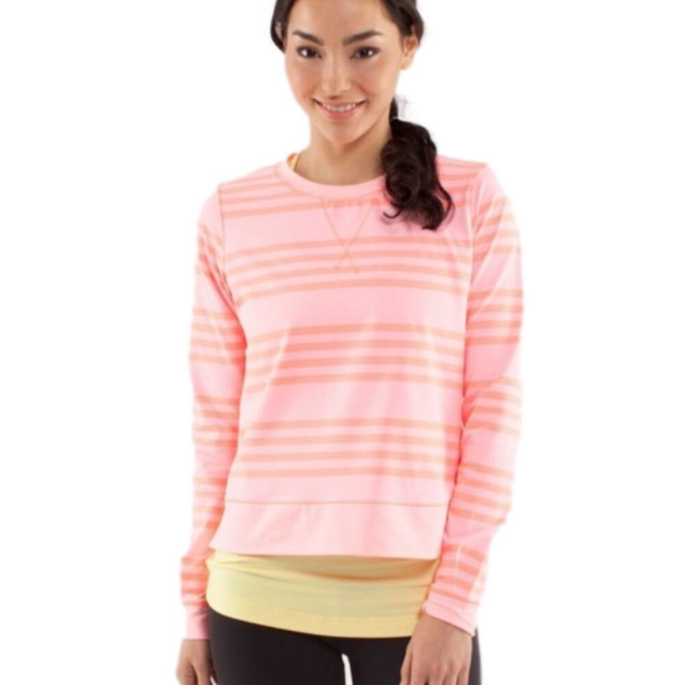 Lululemon Size 4 Warm Up Crew CORAL Stripe hi lo‎ zipper top